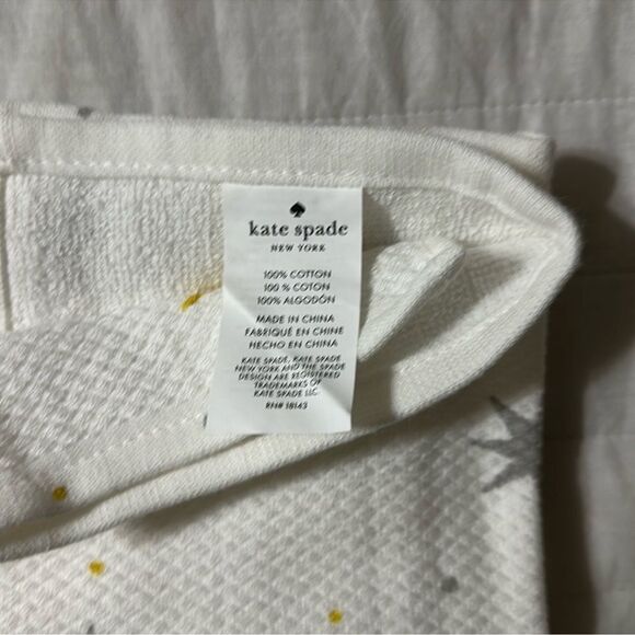 kate spade Christmas Star White Gold Silver Gray Cotton Kitchen 2 Towel Set - Picture 6 of 8